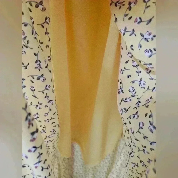 Mi Ami Yellow Floral Asymmetrical Maxi Dress Size Medium - Picture 5 of 6